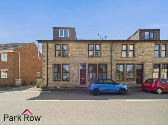 3 bed Terraced for sale Image 10