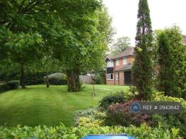 Flat 2, 235 241 Douglas Court, Main Road, Westerham TN16 3LQ