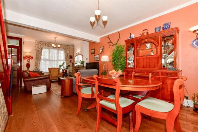 Lounge/Diner