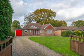 52, Cheyne Walk, Horley RH6 7NA