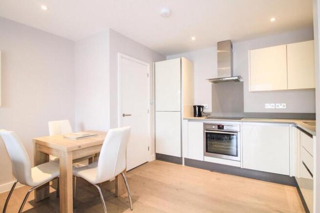 MODERN KITCHEN & DINING SPACE.jpg