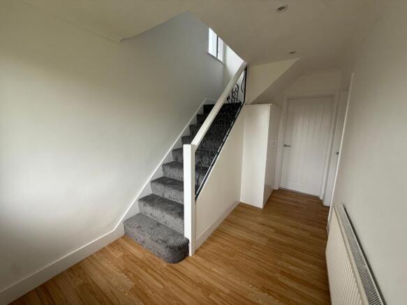 3 bed Detached for sale Image 8