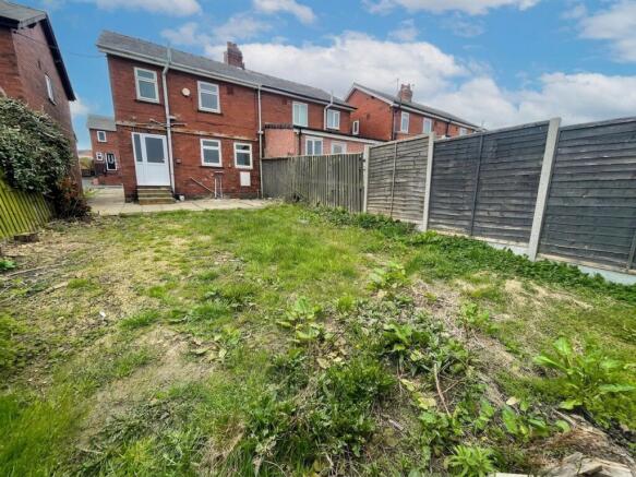 2 bed Semi-Detached for sale Image 11