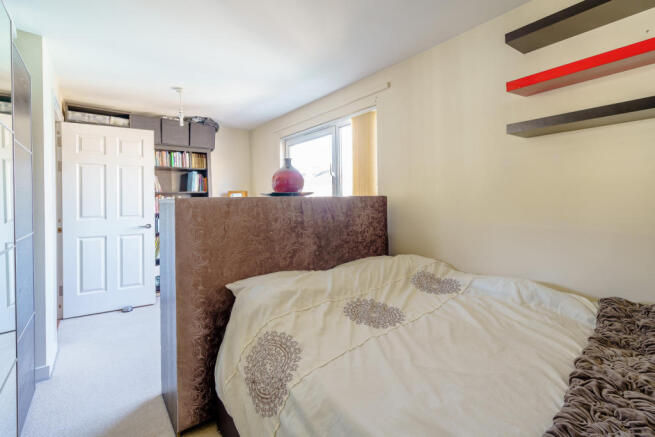 8412093-interior19-800