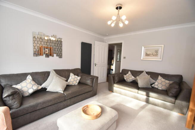 Muirhouses Crescent, Bo'ness, Falkirk photo 3