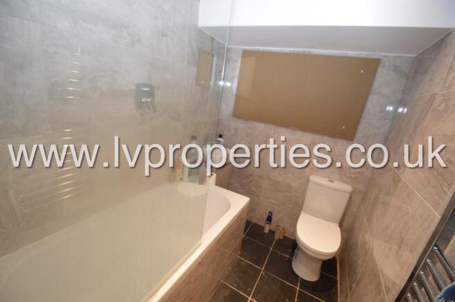 7 bed Terraced to rent Image 5