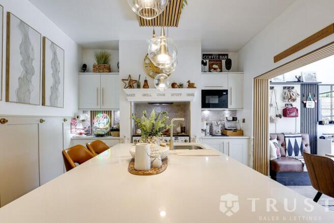 2 bed End of Terrace for sale Image 8
