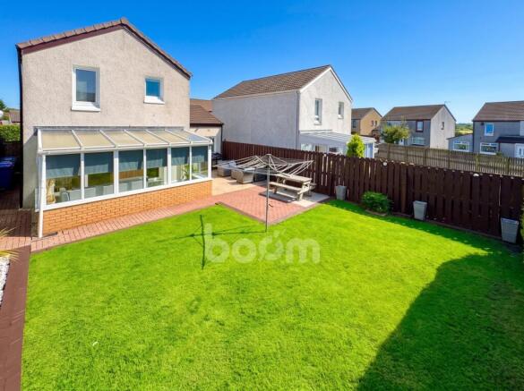 Manuel Avenue, Beith garden shot