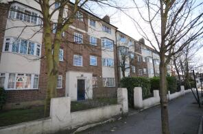 40, Orford Court, Elmcourt Road, London SE27 9DB