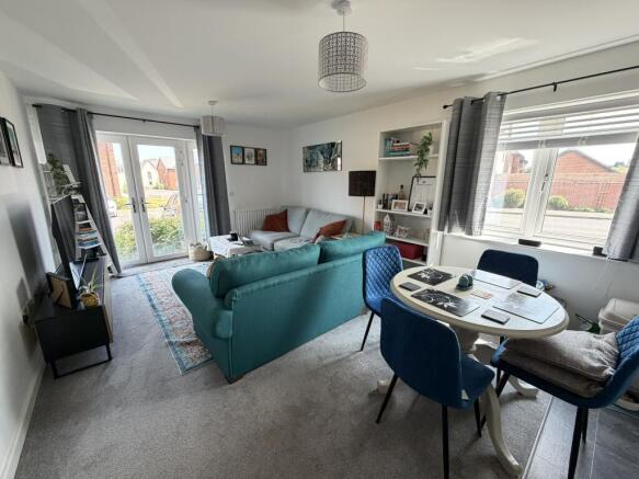 Newstead Way, Daventry photo 4