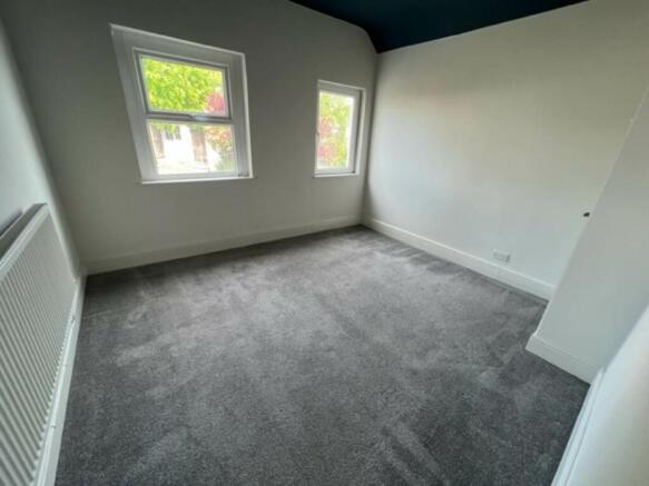 5 Porthkerry-Bedroom