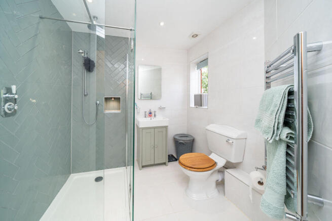 BEDROOM 1 EN-SUITE