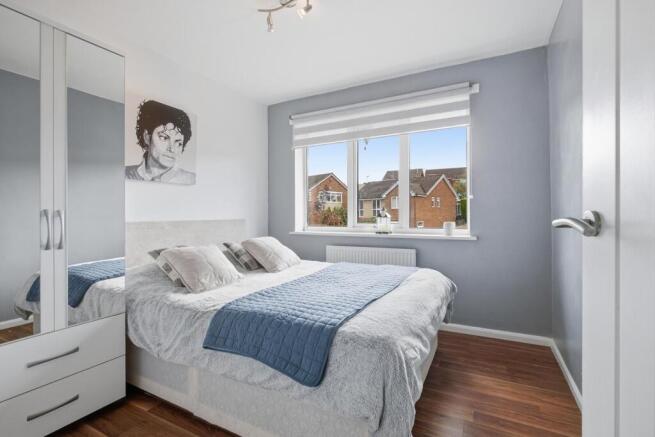 4 bed Detached for sale Image 11