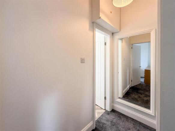 FIRST FLOOR LANDING