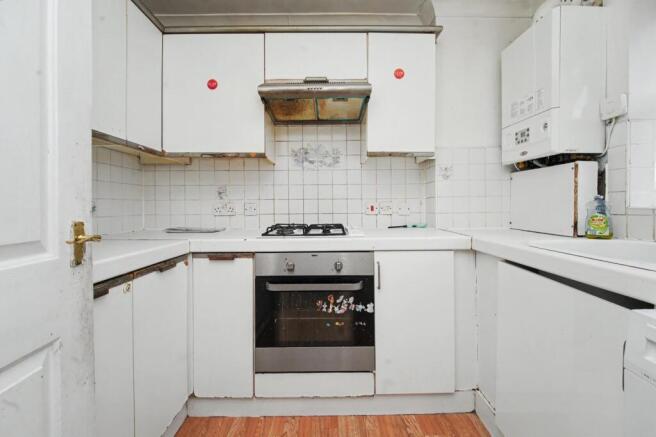 28 Kennet Square, Mitcham, CR4 3RR