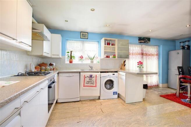 Kitchen/Breakfast Room