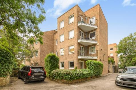 Matthias Court,
119 Church Road, TW10