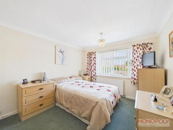Ffordd Mon, Wrexham, LL11 photo 4