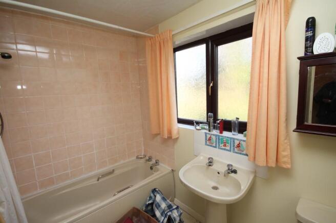 Flat 3 Bathroom
