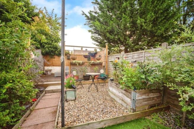 Kingsley Road, MAIDSTONE, Kent, ME15 photo 4