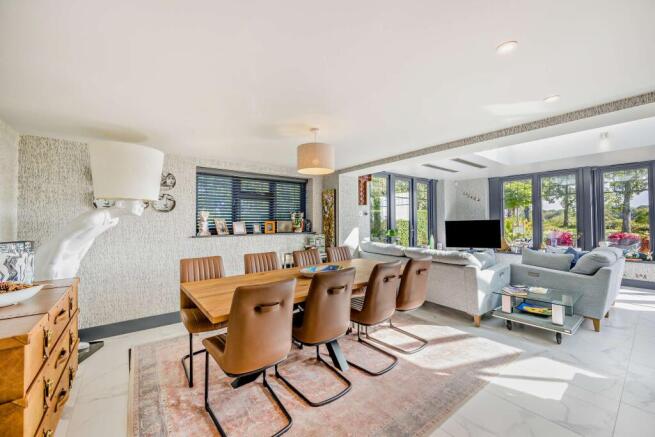 Picture No. 04