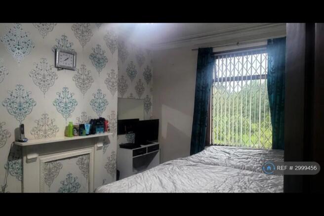 5 bed Terraced to rent Image 5