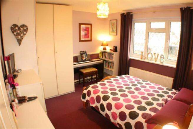 BEDROOM 2: