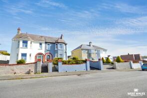 55 Trevallon, Pill Lane, Milford Haven SA73 2LD