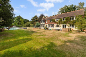 Little Orchard House, Headley Fields, Headley, Bordon GU35 8PX
