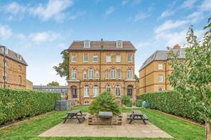 Flat 2, 255, Brixton Road, London SW9 6LH