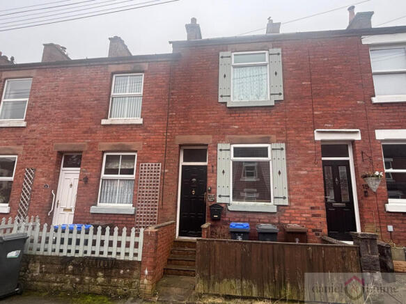 2-bed terraced on North Avenue, Leek ST13 8DP, £125,000