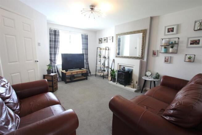 Living Room.JPG
