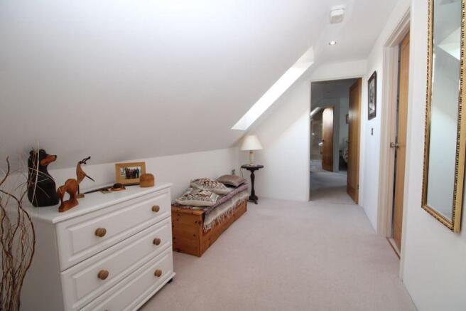 Spacious landing