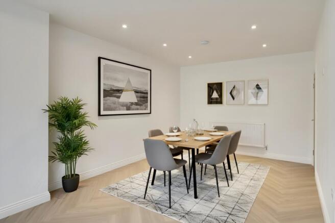 4 bed Terraced for sale Image 12