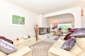 Kingston House, Victoria Road, Hayling Island PO11 0LU