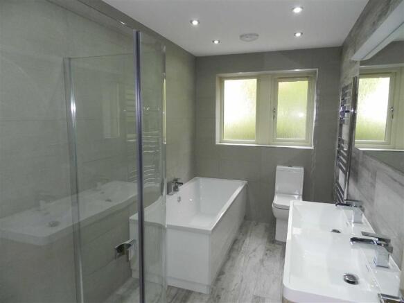 HOUSE BATHROOM