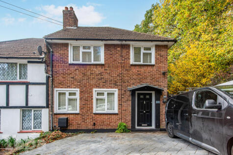 Ladywood Road, Dartford, DA2