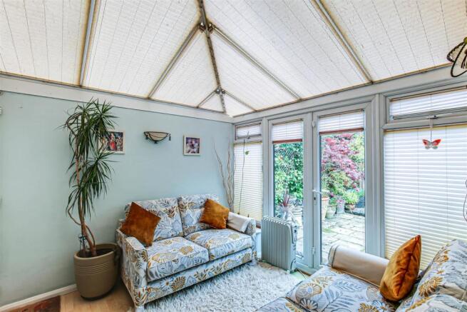 7. Conservatory.jpg