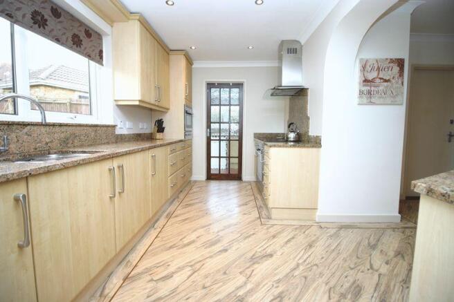 Kitchen/Breakf...