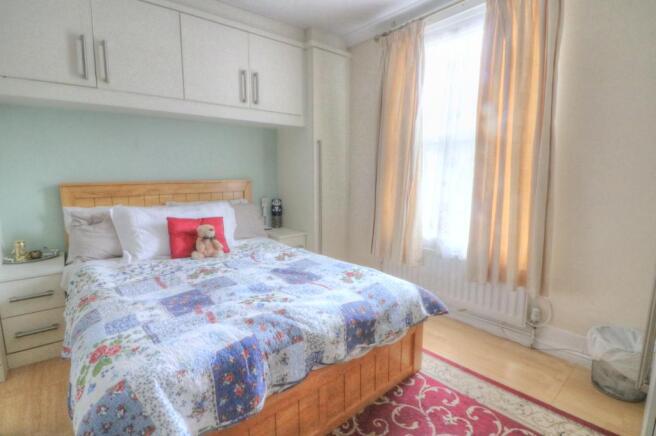 Bed 1