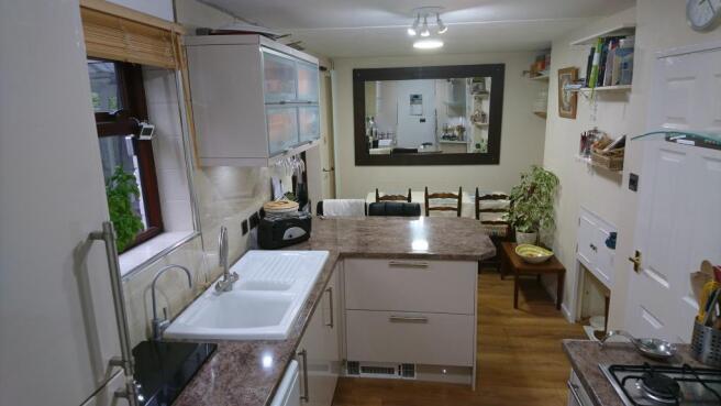 Kitchen/breakfast ro