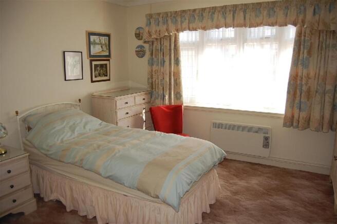 Bedroom 1:
