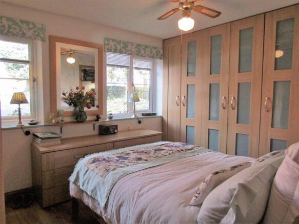 Bedroom with f...