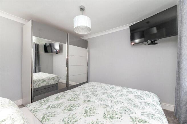 3 bed Semi-Detached for sale Image 11