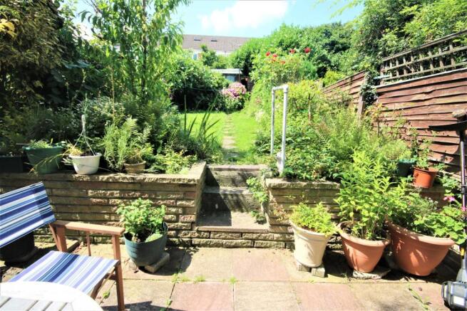 REAR GARDEN: PIC. 1