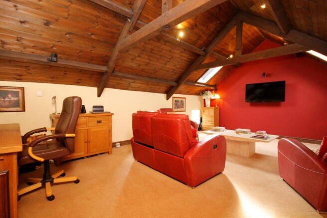 Living Room/Study