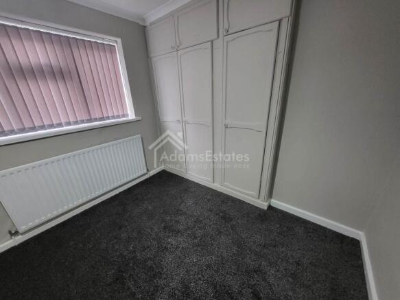 3 bed Semi-Detached to rent Image 5