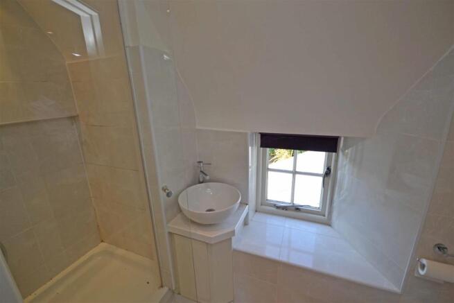 Baroowden - En-suite.jpg