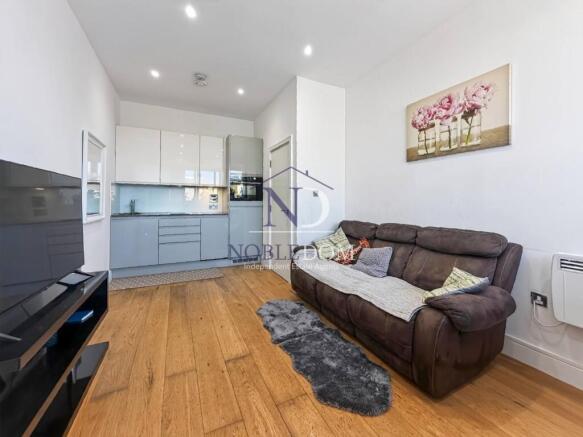 ONE BEDROOM ONE BATHROOM FLAT IN HOUNSLOW