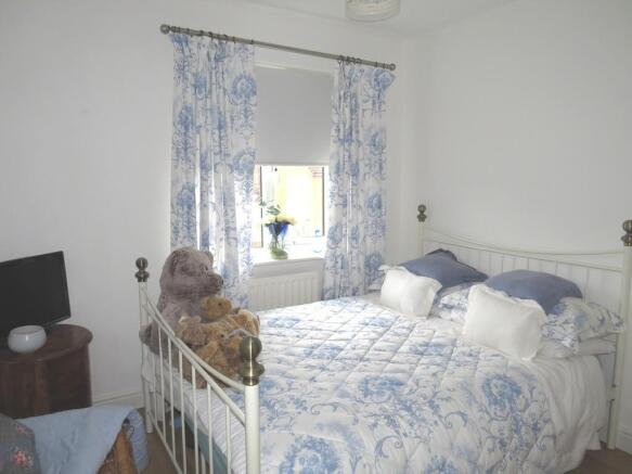 Photo 9